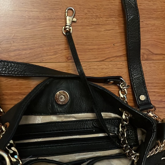 Michael Kors cross-body bag in black - Picture 5 of 8